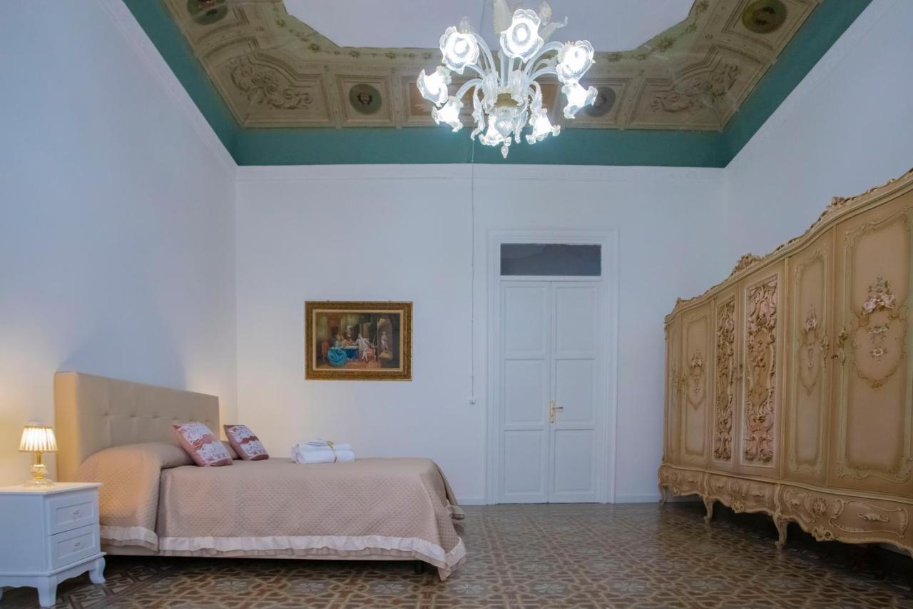 Terre D'Oro, Appartamento Di Lusso In Centro Citta Palermo Eksteriør billede