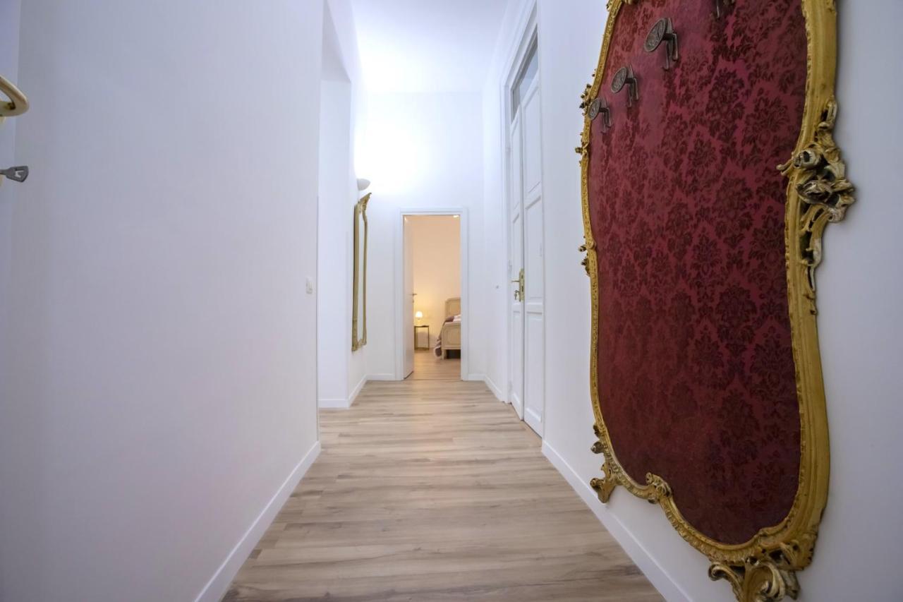 Terre D'Oro, Appartamento Di Lusso In Centro Citta Palermo Eksteriør billede