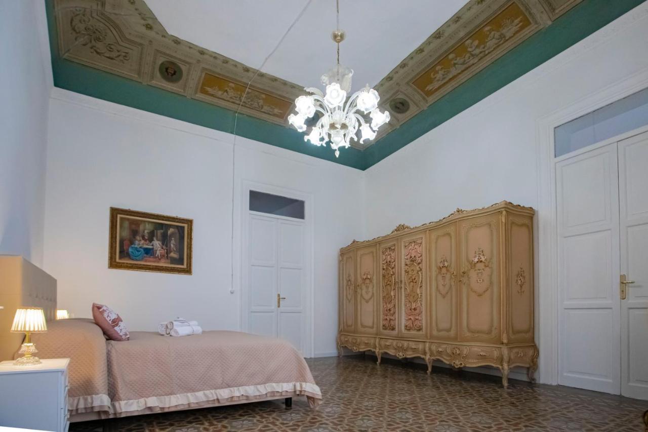 Terre D'Oro, Appartamento Di Lusso In Centro Citta Palermo Eksteriør billede