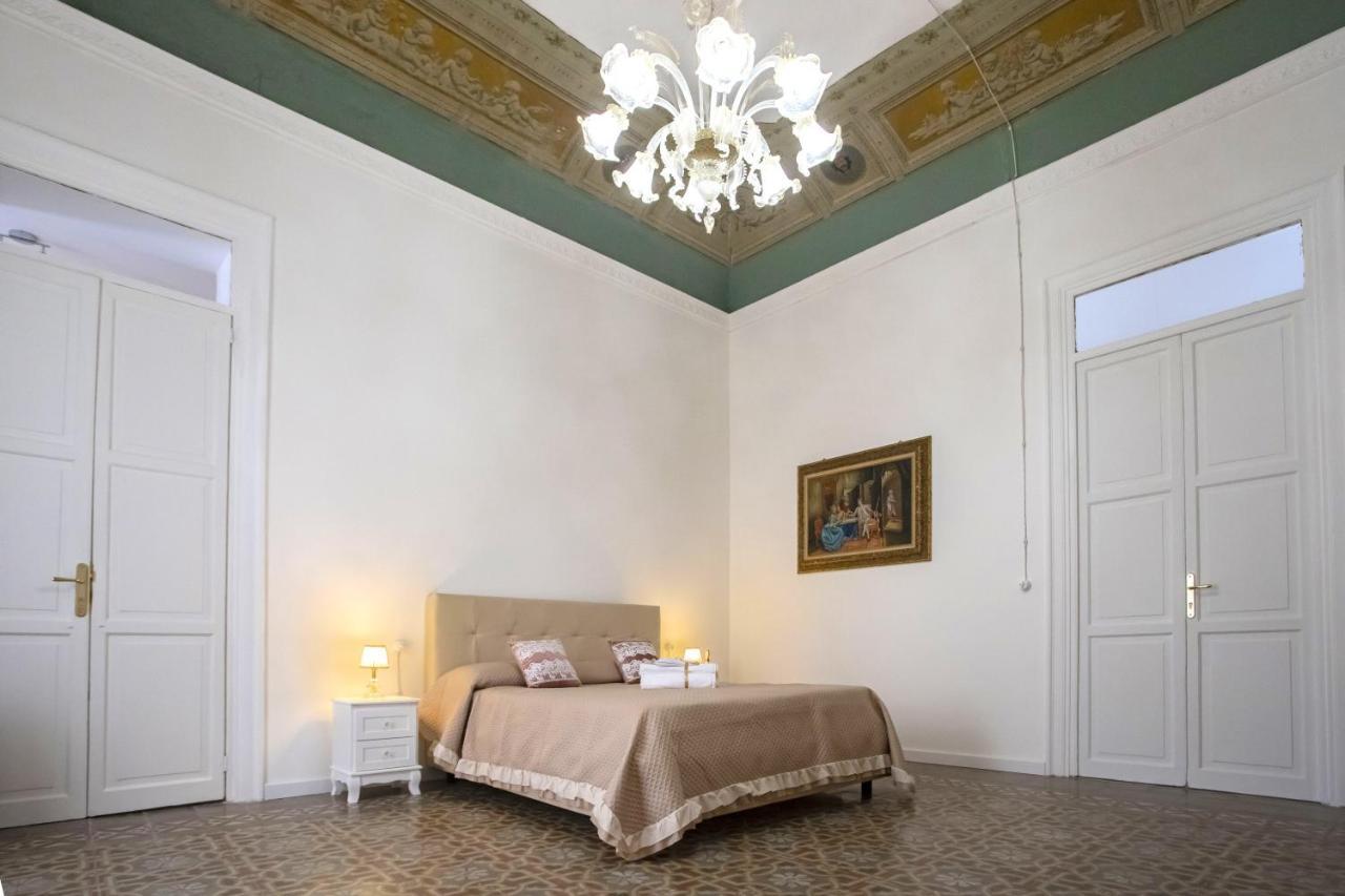 Terre D'Oro, Appartamento Di Lusso In Centro Citta Palermo Eksteriør billede