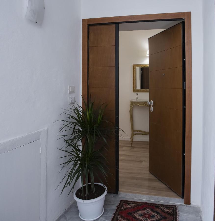 Terre D'Oro, Appartamento Di Lusso In Centro Citta Palermo Eksteriør billede